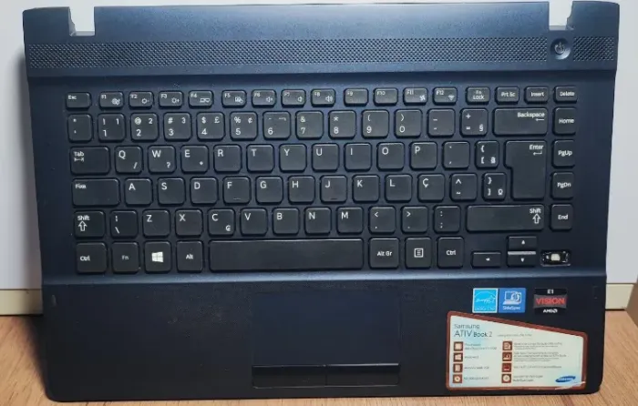 Teclado Compatível Com Vários Notebook Samsung Padrão Pt-br Seminovo