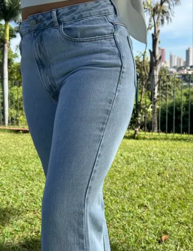 Calças jeans tamanho 40 