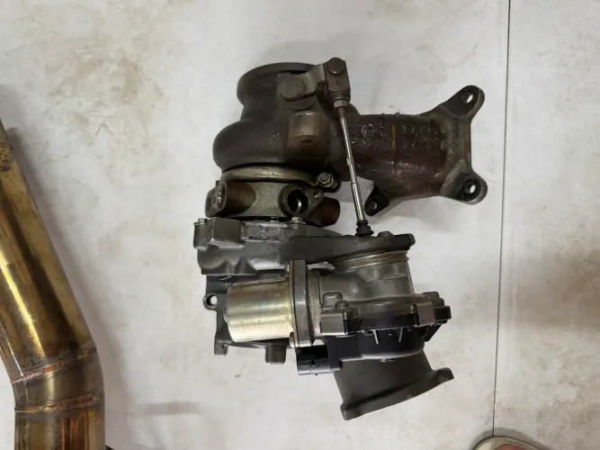 Turbina híbrida is28 (mesmo rotor do audi s3)