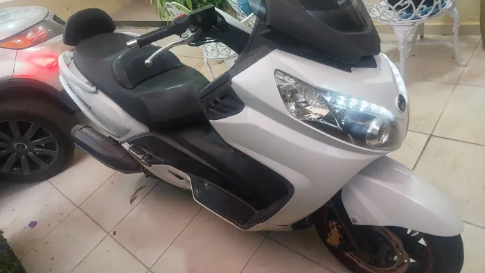 Dafra maxim 400