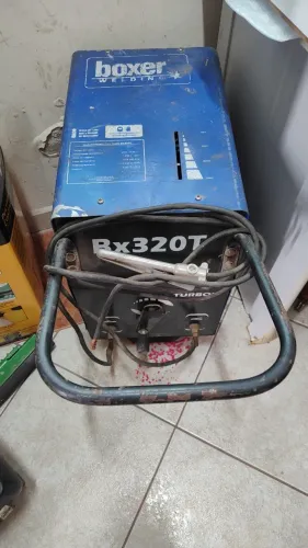 Máquina de solda eletrica