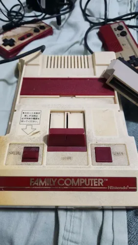 Family Computer NES 8 BIT