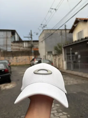 Boné Oakley Tincan 