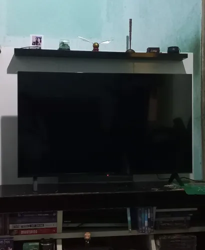 Televisão - Smart TV 43'' LG 4K UHD