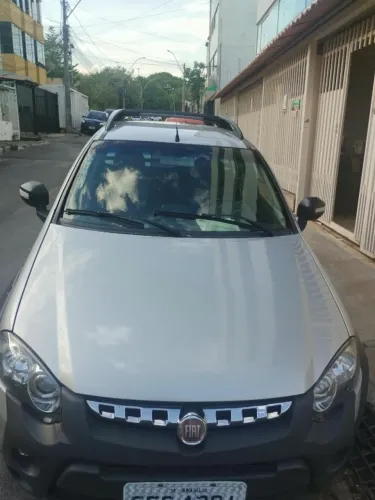 Fiat Strada Adventure 1.8/ 1.8 Locker Flex CE 2013