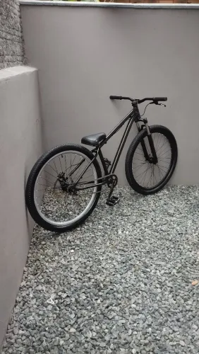 Bike aro 29 uso urbano ou para grau 