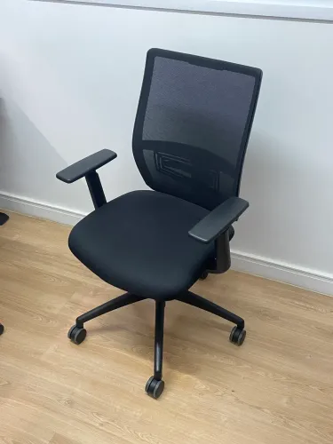 Cadeira Ergonômica Haworth (USA)