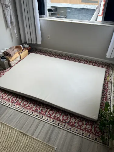 Tatame grande e confortável - ideal para yoga, pilates e terapias