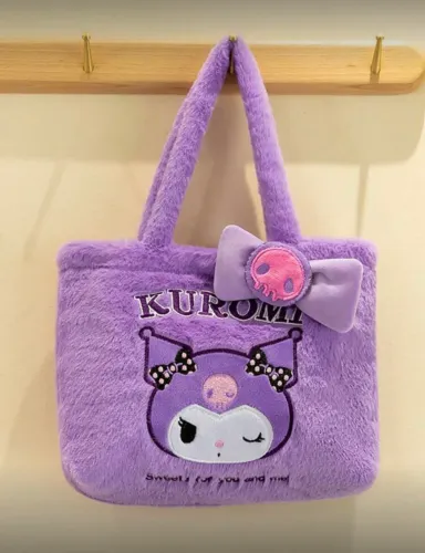 Bolsa pelúcia roxa Kuromi