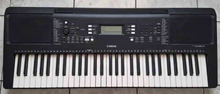Teclado Yamaha PSR-E363
