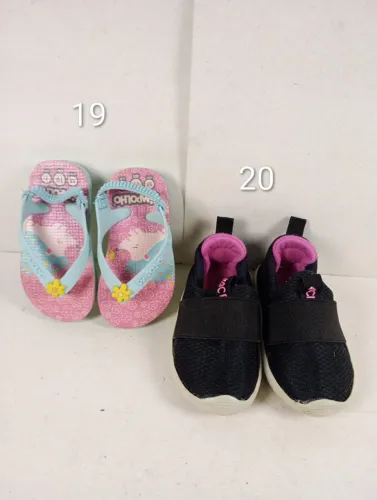 Kit Desapego Infantil Menina - Tênis Slip-on Tam 20 + Chinelo Pimpolho Tam 19