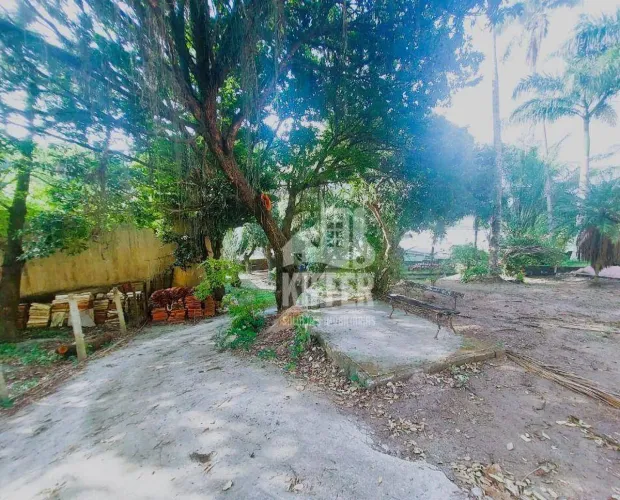 Área com 4.099m² na Estrada Caetano Monteiro Duplo Acesso