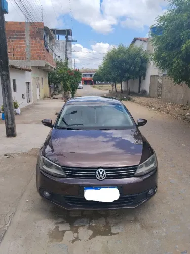 Volkswagen Jetta Comfortline 2.0 T.flex 8V 4P Tipt. 2013