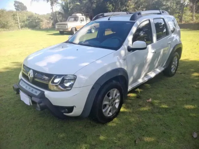 Renault Duster Dynamique 2.0 Hi-flex 16V Aut. 2016