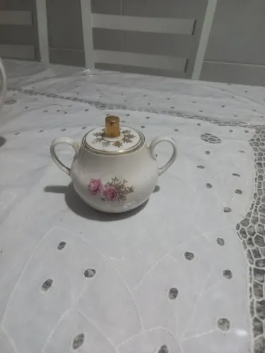 Porcelana Mauá  anos 60 perfeito estado 
