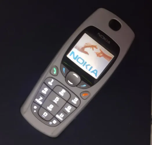 Nokia 3520 celular antigo RELIQUIA 2001 coleção
