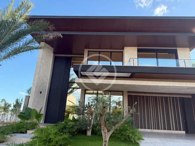 Casa de Alto Luxo com Elevador Piscina com Spa 4 Suítes e Automação, Florais Itália codigo