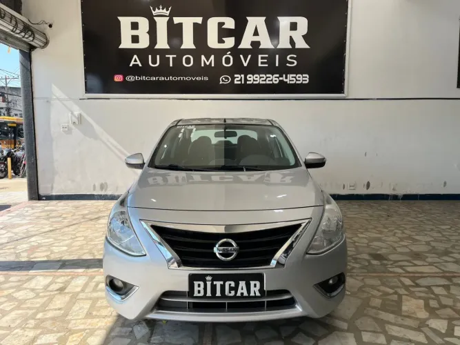 Nissan Versa Unique 1.6 16V Flexstart 4P Aut. 2017