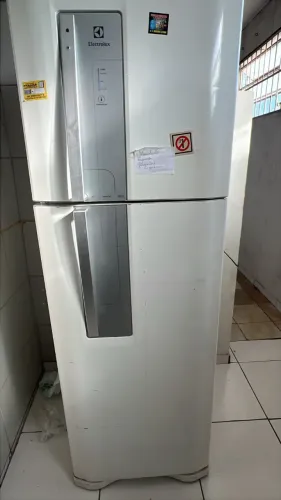 Geladeira Electrolux
