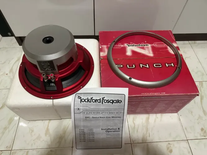 Subwoofer RockfordFosgate 12 polegadas