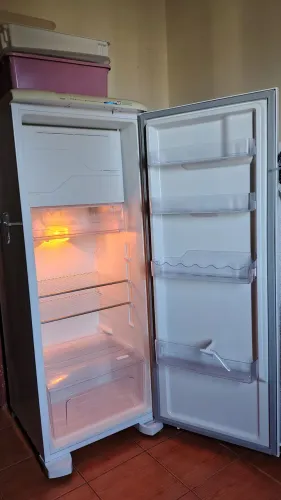 Geladeira Frost Free