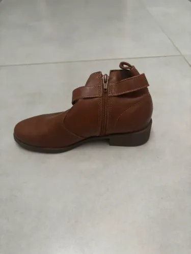 Bota Constance