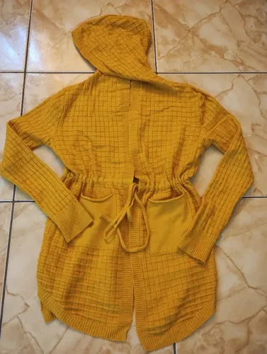 Cardigã Amarelo Semi Novo  n°36/38