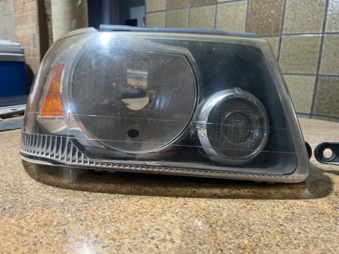 FAROL FORD RANGER