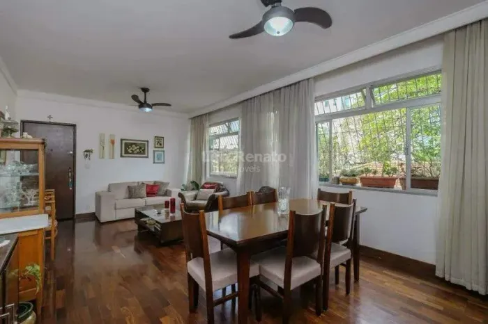 Apartamento à venda no bairro Coração de Jesus