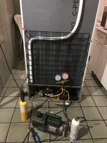 Técnico em manutenção em geral de geladeira, freezer, ar condicionado, expositor e máquina