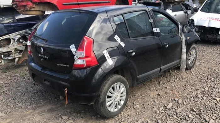 Renault Sandero 2013 1.6 16v vendido em peças