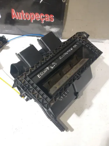Caixa evaporação c/ar condicionado Escort europeu 99