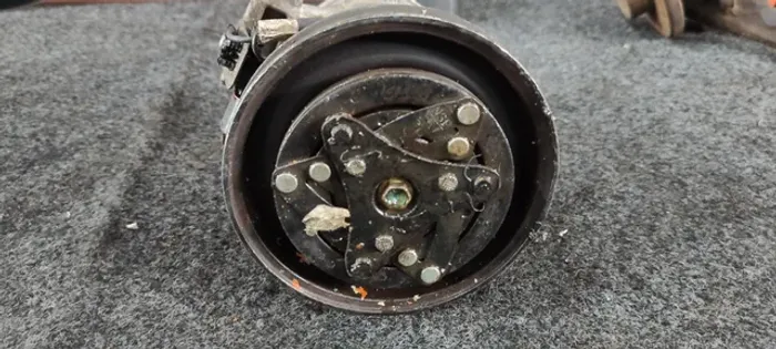 Compressor de Ar Renault Kwid 1.0 3cc