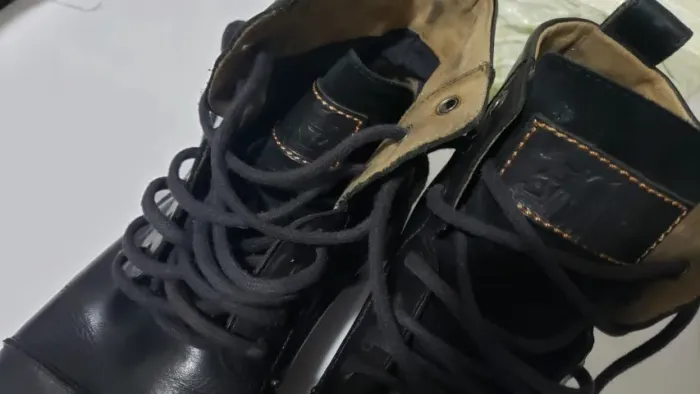 Bota Levi's masculina couro original - 42