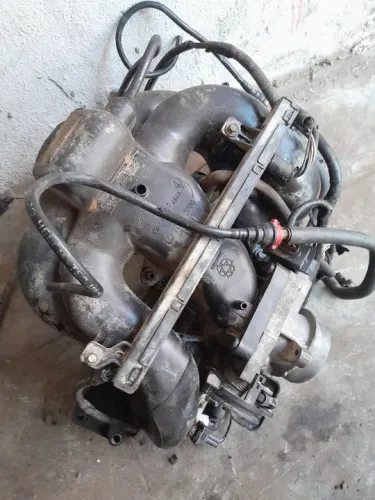 Coletor do escort zetec 1.8 16v