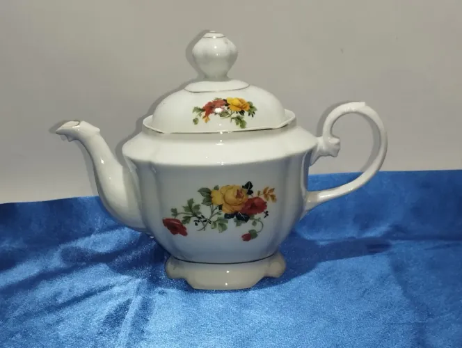 Bule de chá porcelana Real 