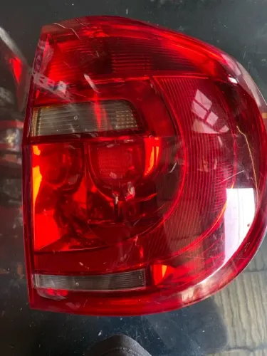 Lanterna Direita Volkswagen Fox 2010 A 2014 Original 