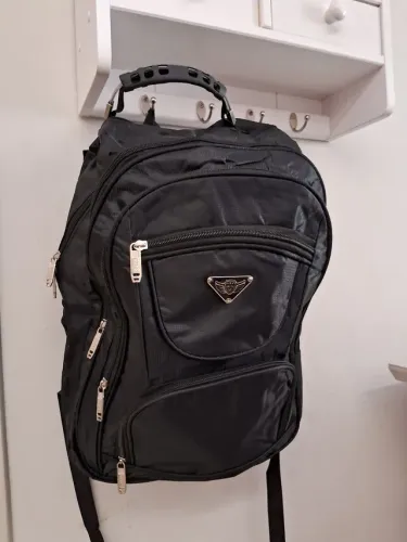 Mochila Reforçada 5 bolsos notebook 