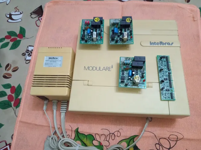 Central Telefônica PABX modulare antiga 4x12.