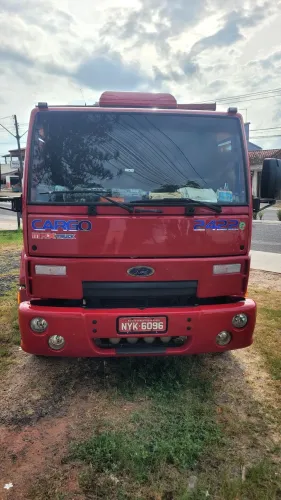 Ford cargo 2422/ 2011 zero