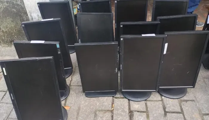 Monitor Positivo 20 Polegadas HdMI VGA