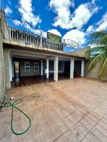 Casa a venda no bairro Baú