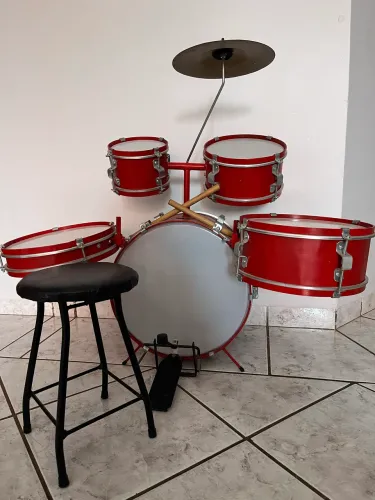 Bateria infantil 