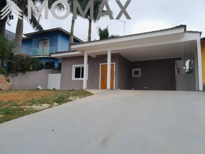 Excelente casa para Venda em condomínio Fechado. OPORTUNIDADE!!!