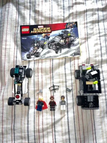 Lego Marvel Super Heroes 76030 - Os Vingadores