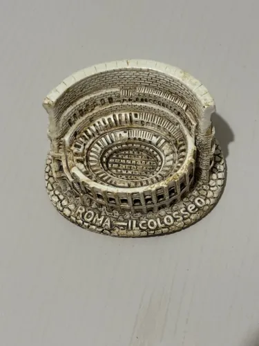 Miniatura do Coliseu de Roma