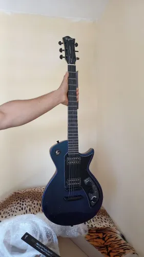 Guitarra Tagima Sixmart com Efeitos - Nova Sem Uso