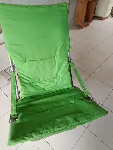 Cadeira confortável em tecido