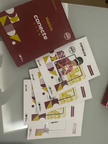Box livros de História Conect Live para Ensino Médio - Volume 1,2,3 e Livro de Atividades