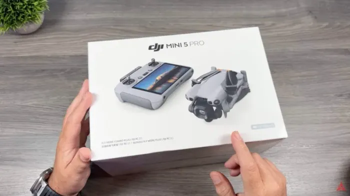 Lacrado Drone Dji Mini 5 Pro Fly More Combo (Com Tela) Nacional
